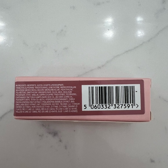 NIB/Never Opened Charlotte Tilbury Pillow Talk Matte Revolution - Picture 5 of 7